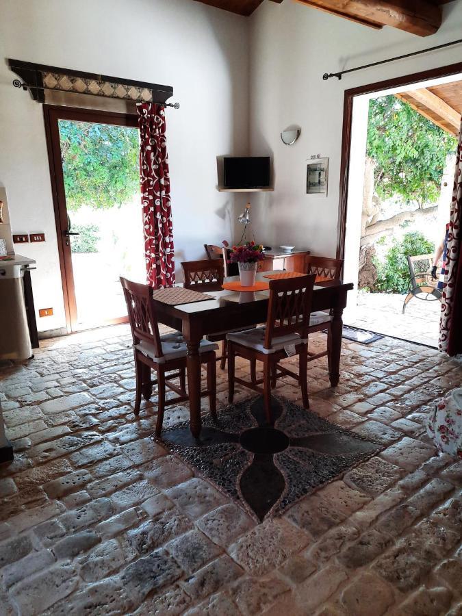 Casale Oasi Apartment Pozzallo Bagian luar foto